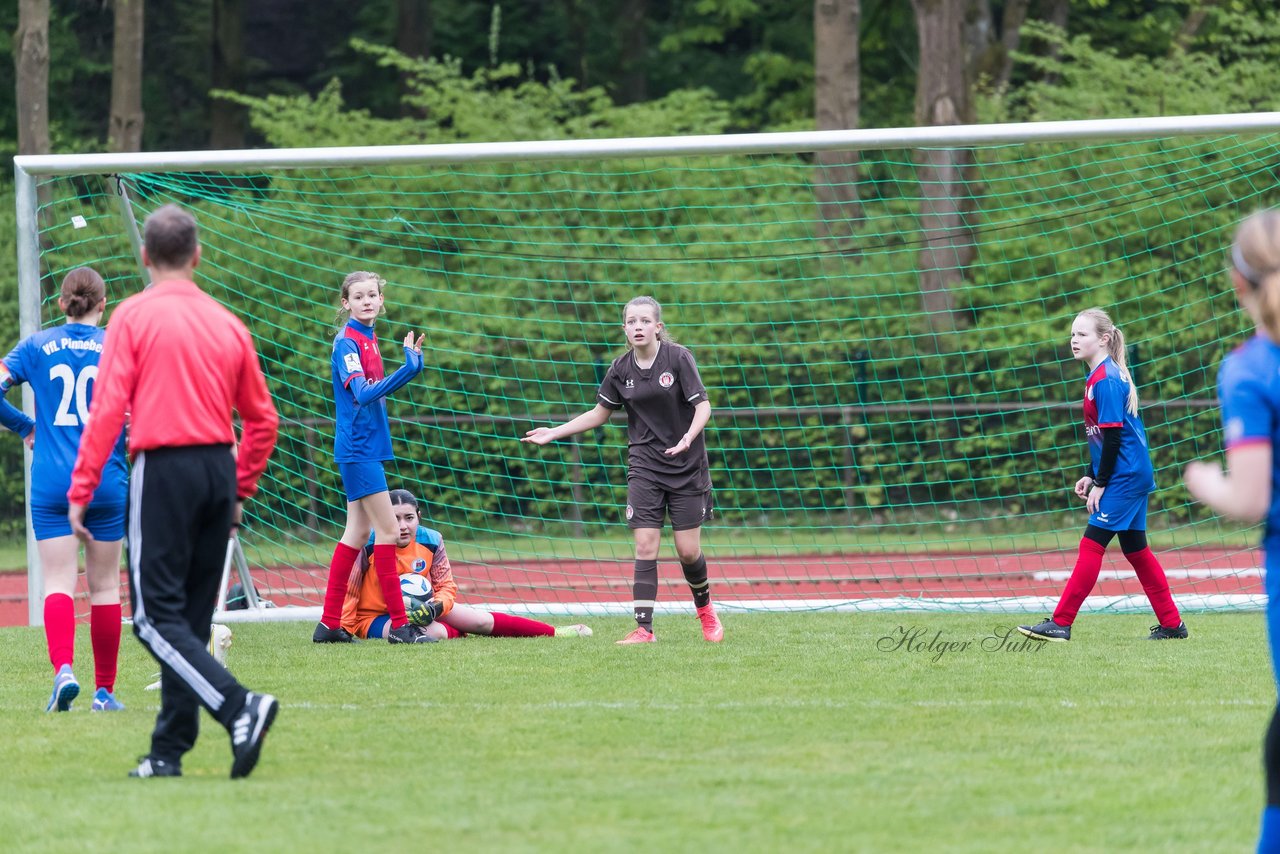 Bild 297 - wCJ VfL Pinneberg3 - St.Pauli : Ergebnis: 2:1